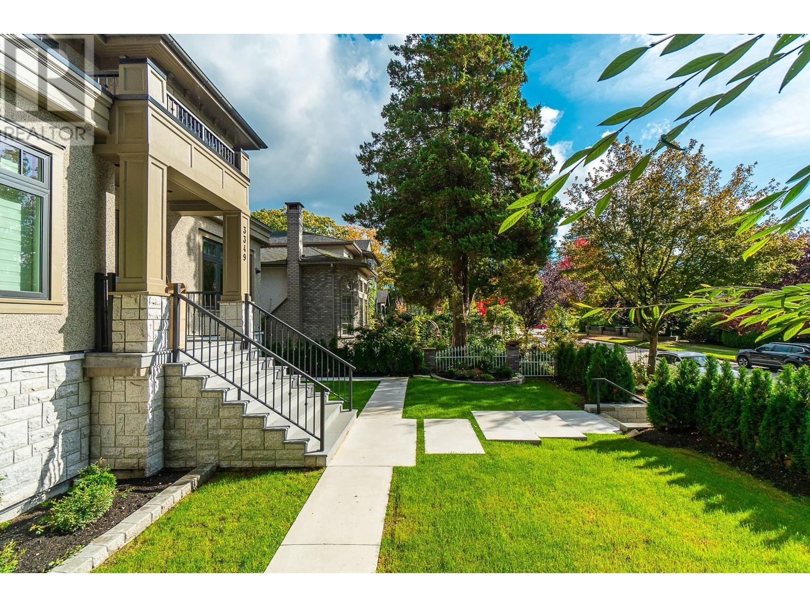 Listing Picture 32 of 33 : 3349 W 37TH AVENUE, Vancouver / 溫哥華 - 魯藝地產 Yvonne Lu Group - MLS Medallion Club Member
