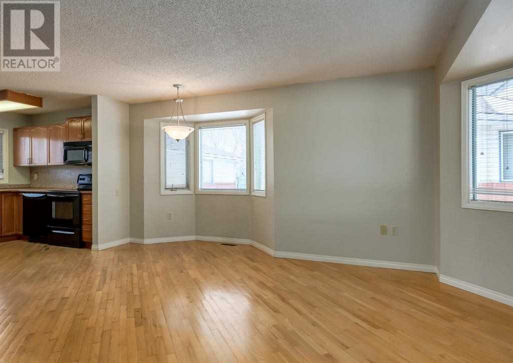 2828 Dovely Park Se, Calgary, Alberta  T2P 3G9 - Photo 4 - A2172364