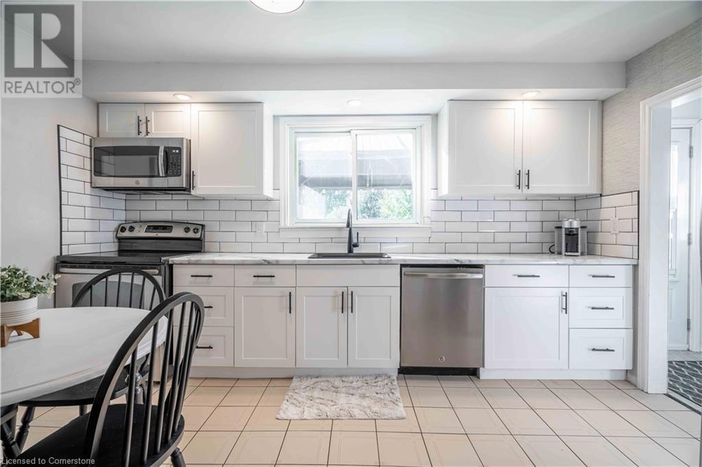 329 Margaret Avenue, Stoney Creek, Ontario L8E 2J3 - Photo 18 - 40660909