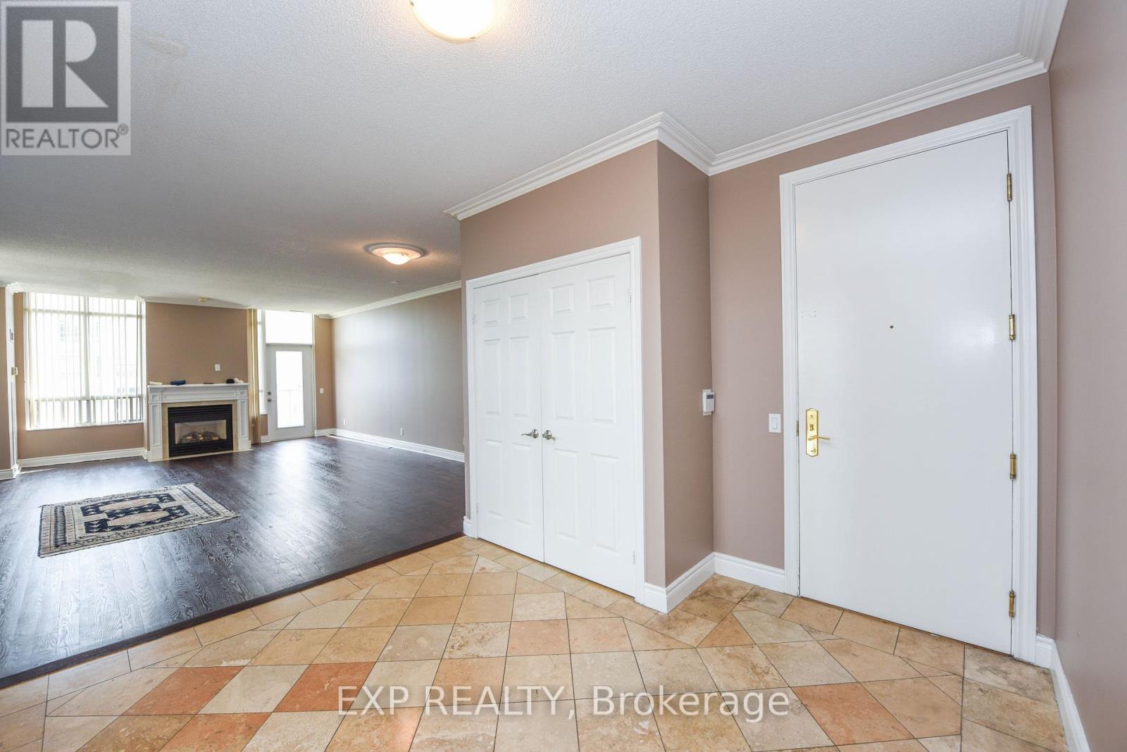 3205 - 35 Kingsbridge Garden Circle, Mississauga, Ontario  L5R 3Z5 - Photo 11 - W9385605