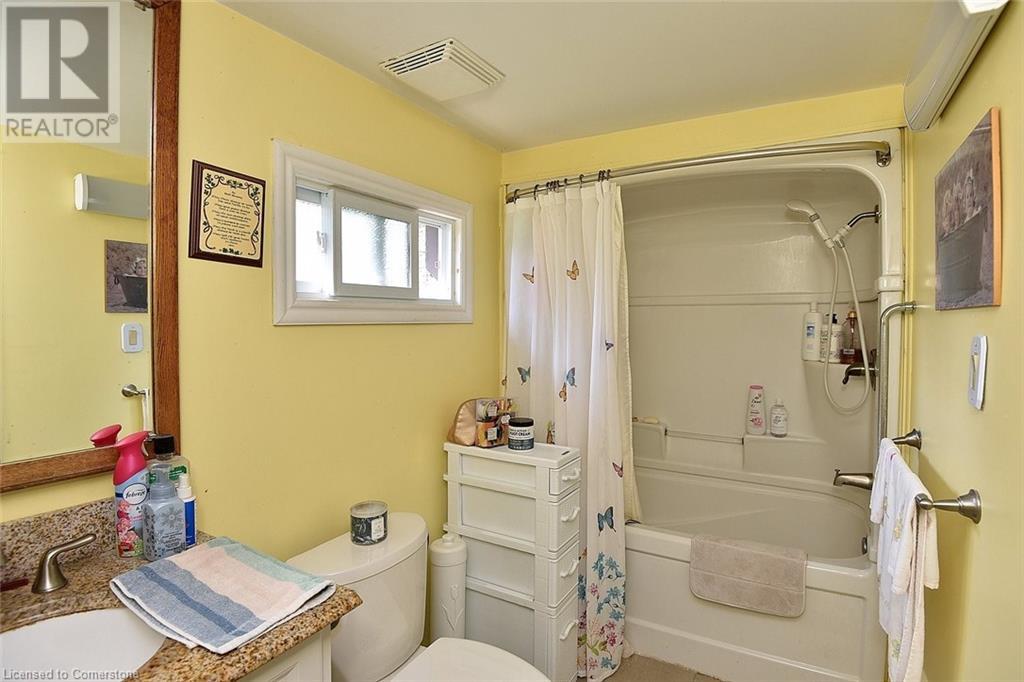 413 Brunswick Street, Hamilton, Ontario  L8H 6S3 - Photo 21 - 40657917