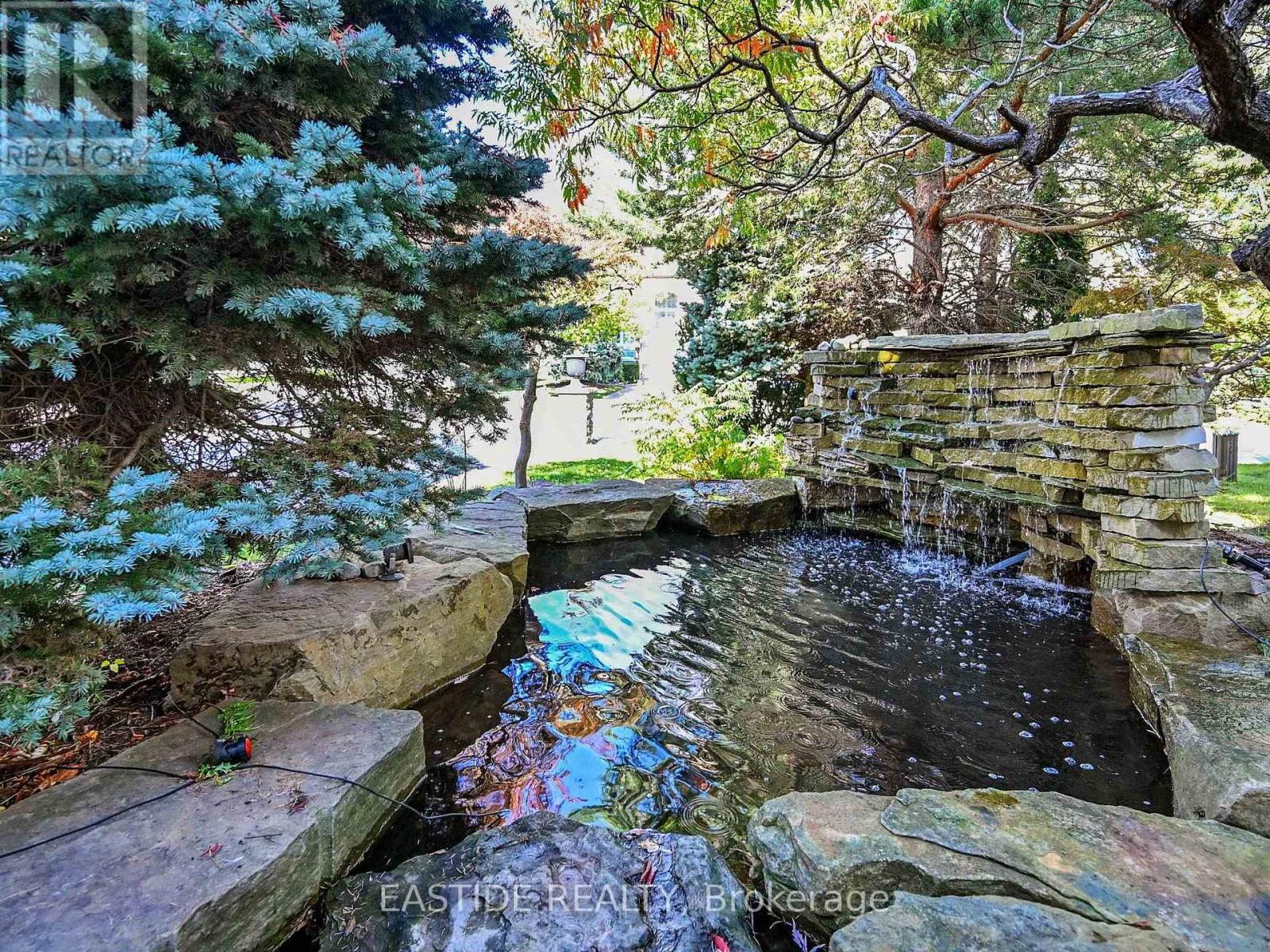 Property at 27 BRIMWOOD CRESCENT image 2