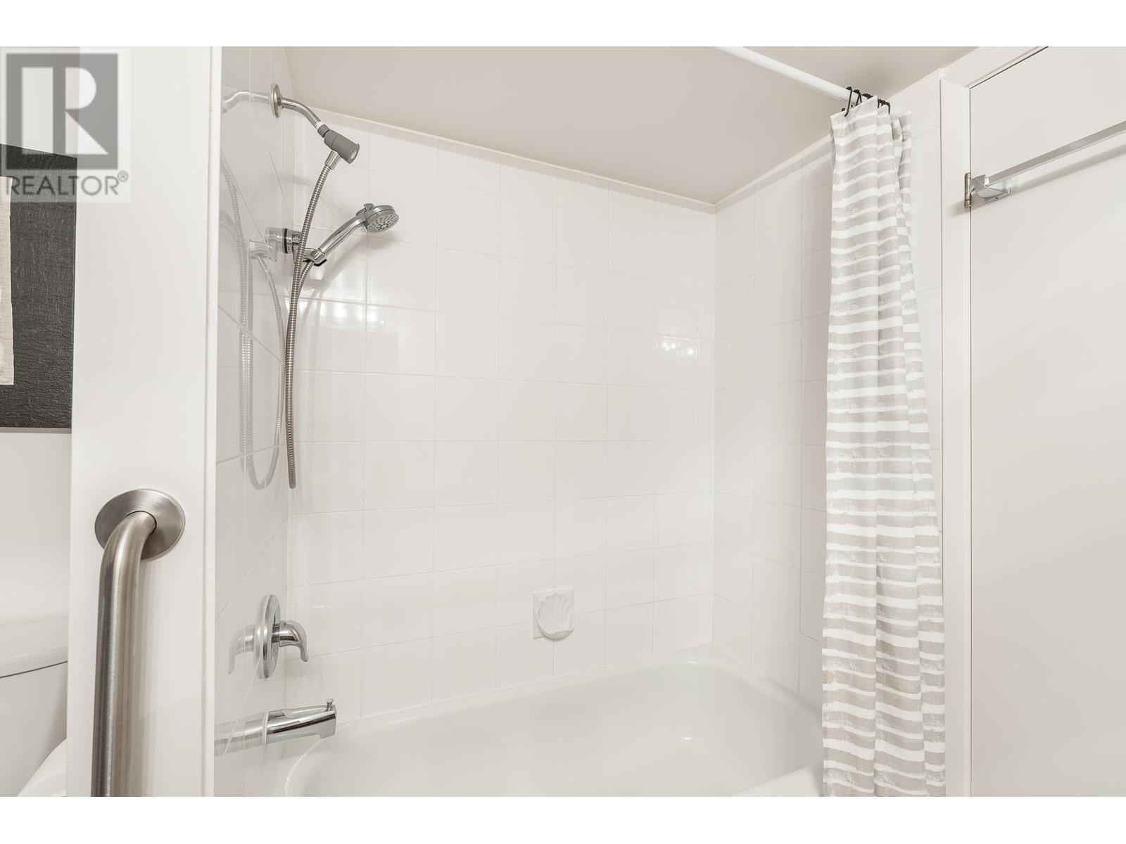 603 1420 Duchess Avenue, West Vancouver, British Columbia V7T 1H8 - Photo 17 - R2935026