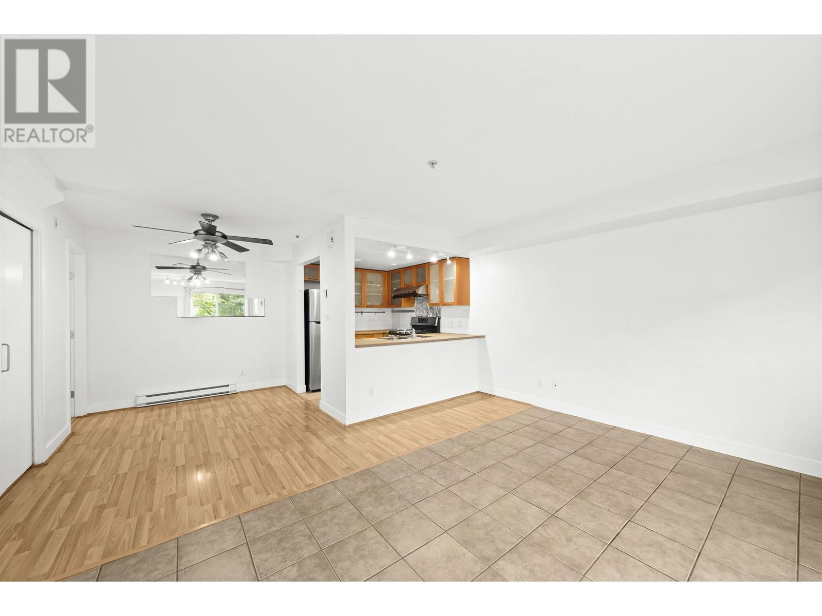 3 9339 Alberta Road, Richmond, British Columbia  V6Y 4E3 - Photo 4 - R2935060