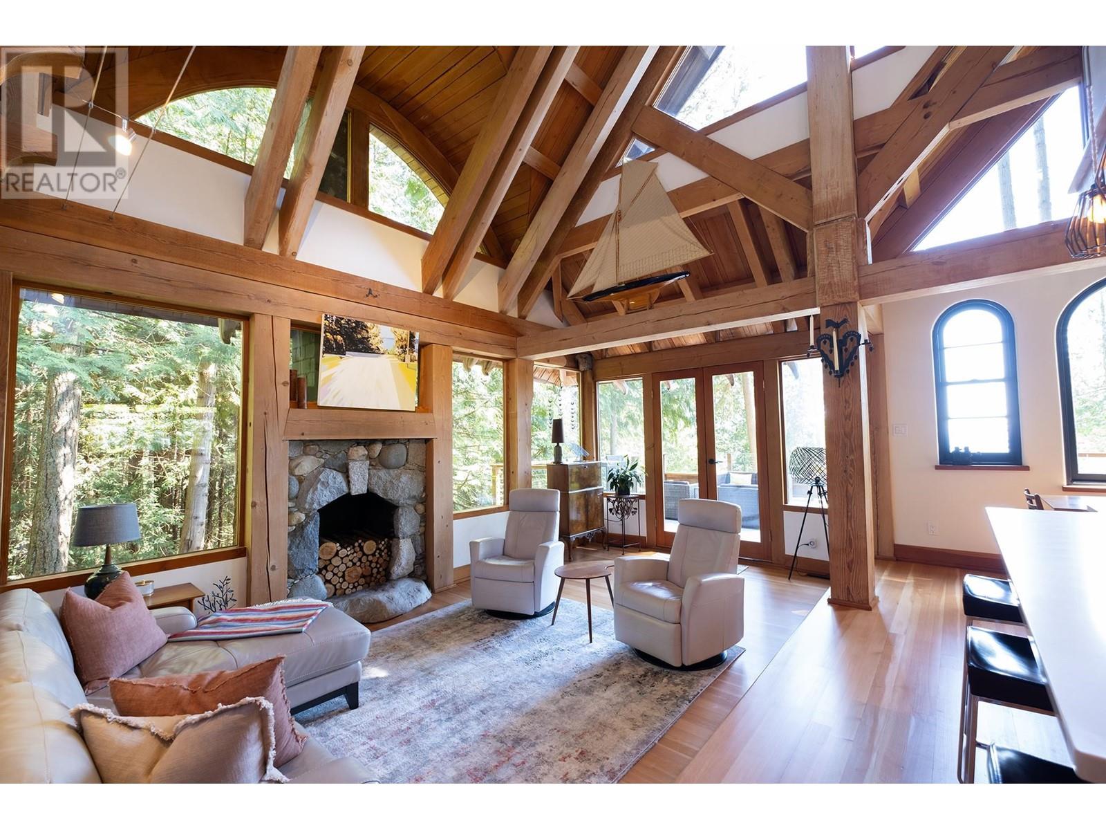 482 Reed Road, Gibsons, British Columbia  V0N 1V1 - Photo 1 - R2935061