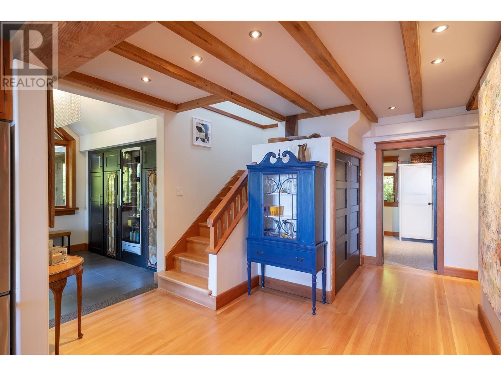 482 Reed Road, Gibsons, British Columbia  V0N 1V1 - Photo 10 - R2935061