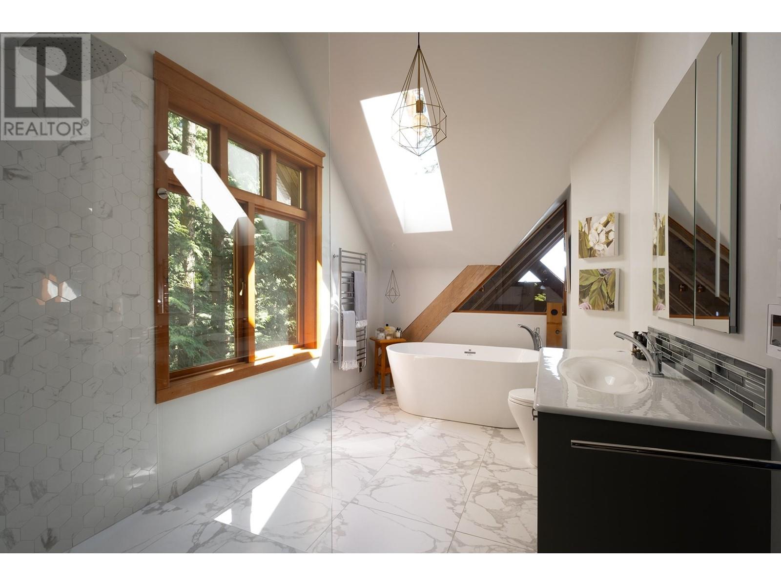 482 Reed Road, Gibsons, British Columbia  V0N 1V1 - Photo 24 - R2935061