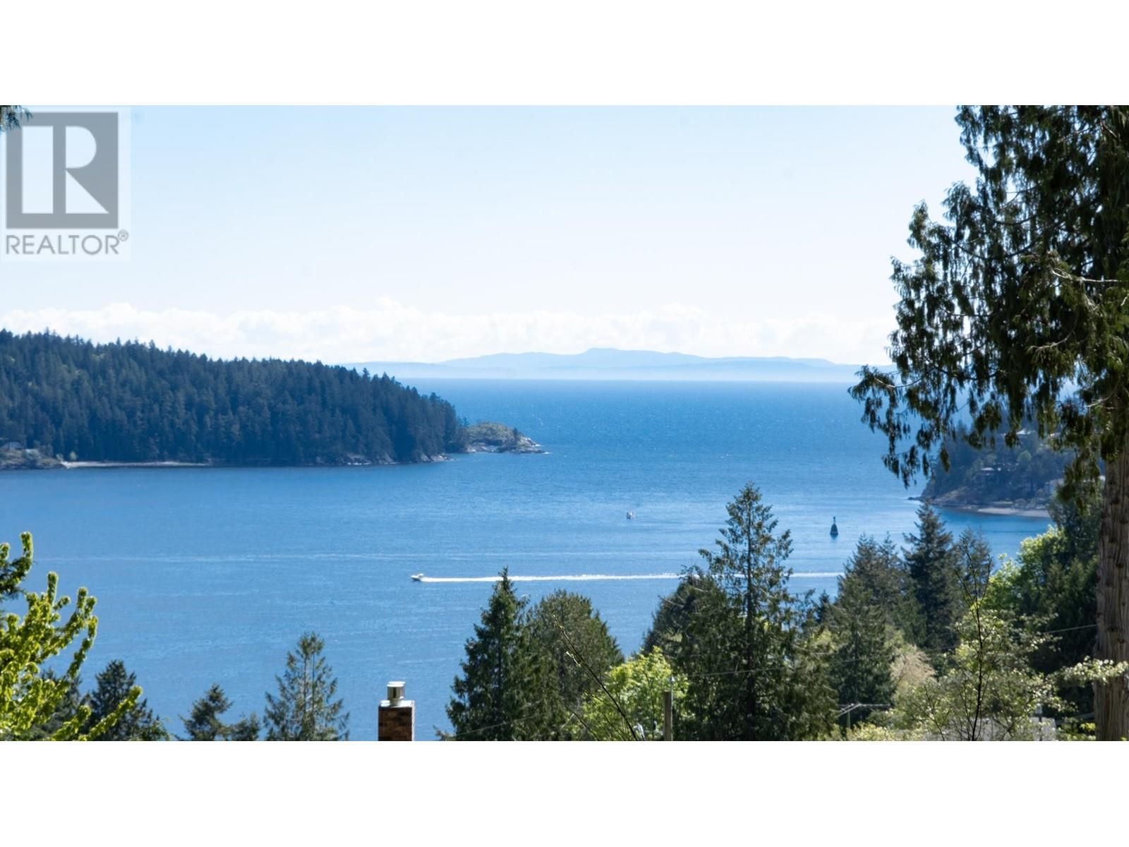 482 Reed Road, Gibsons, British Columbia  V0N 1V1 - Photo 3 - R2935061