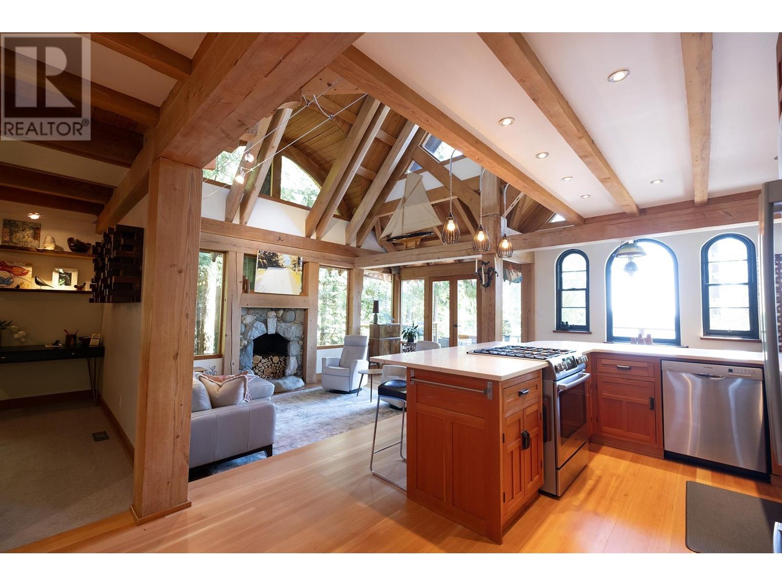 482 Reed Road, Gibsons, British Columbia  V0N 1V1 - Photo 7 - R2935061