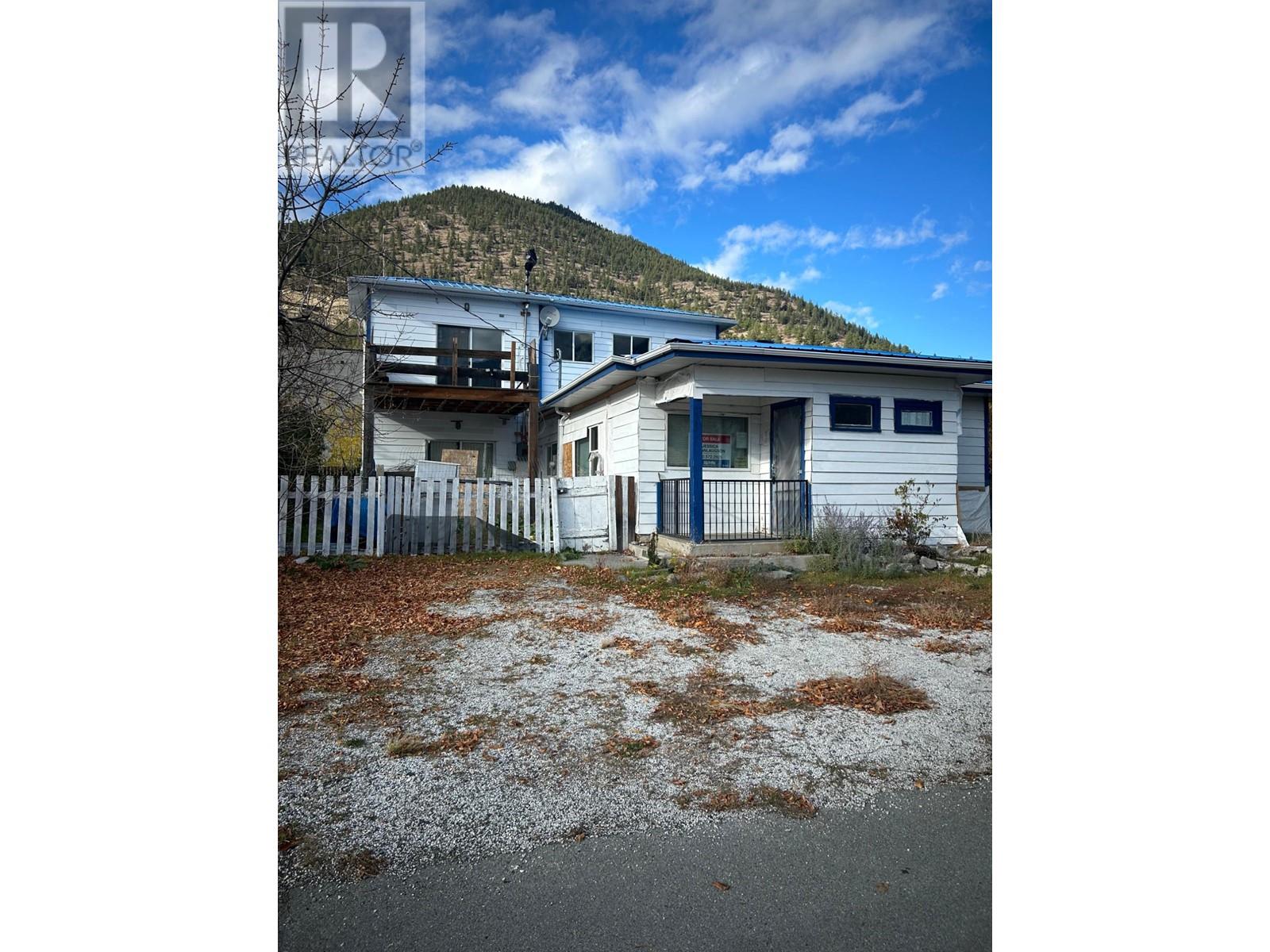 529 FRASERVIEW STREET, lillooet, British Columbia