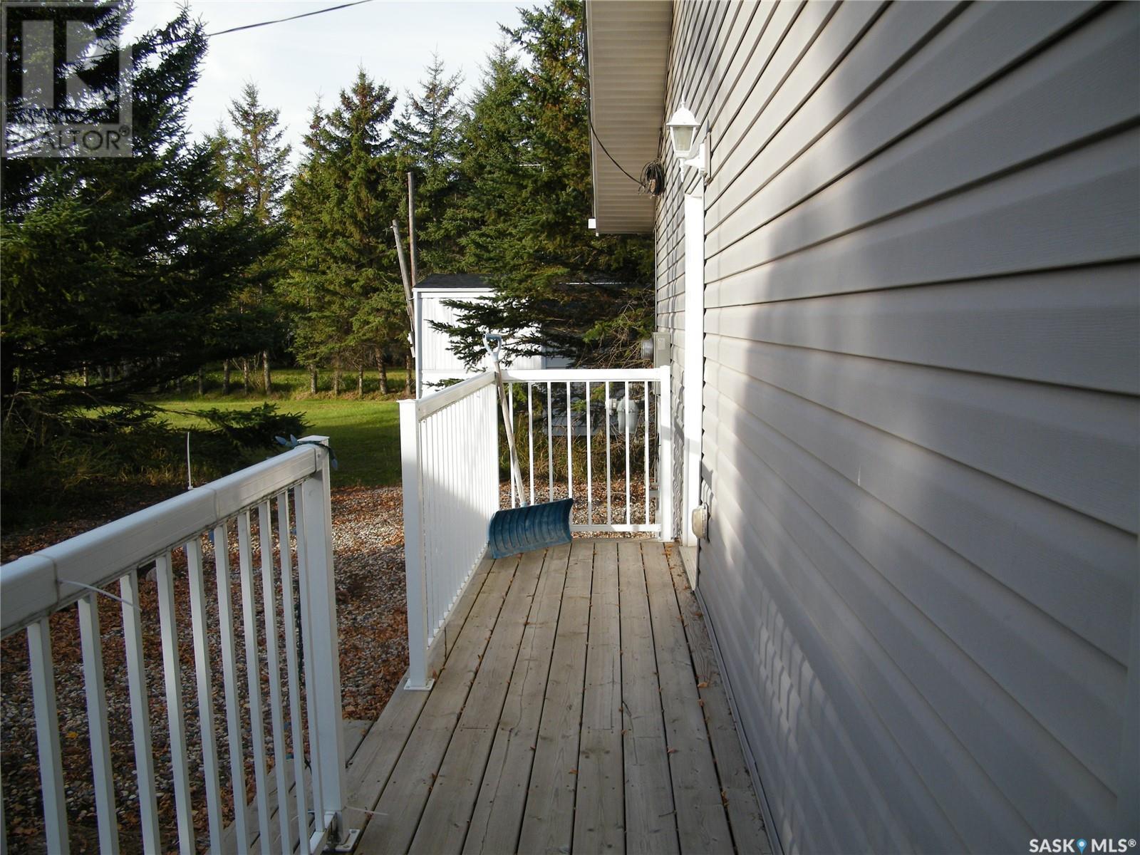 431 Centre Street, Middle Lake, Saskatchewan  S0K 2X0 - Photo 14 - SK985926