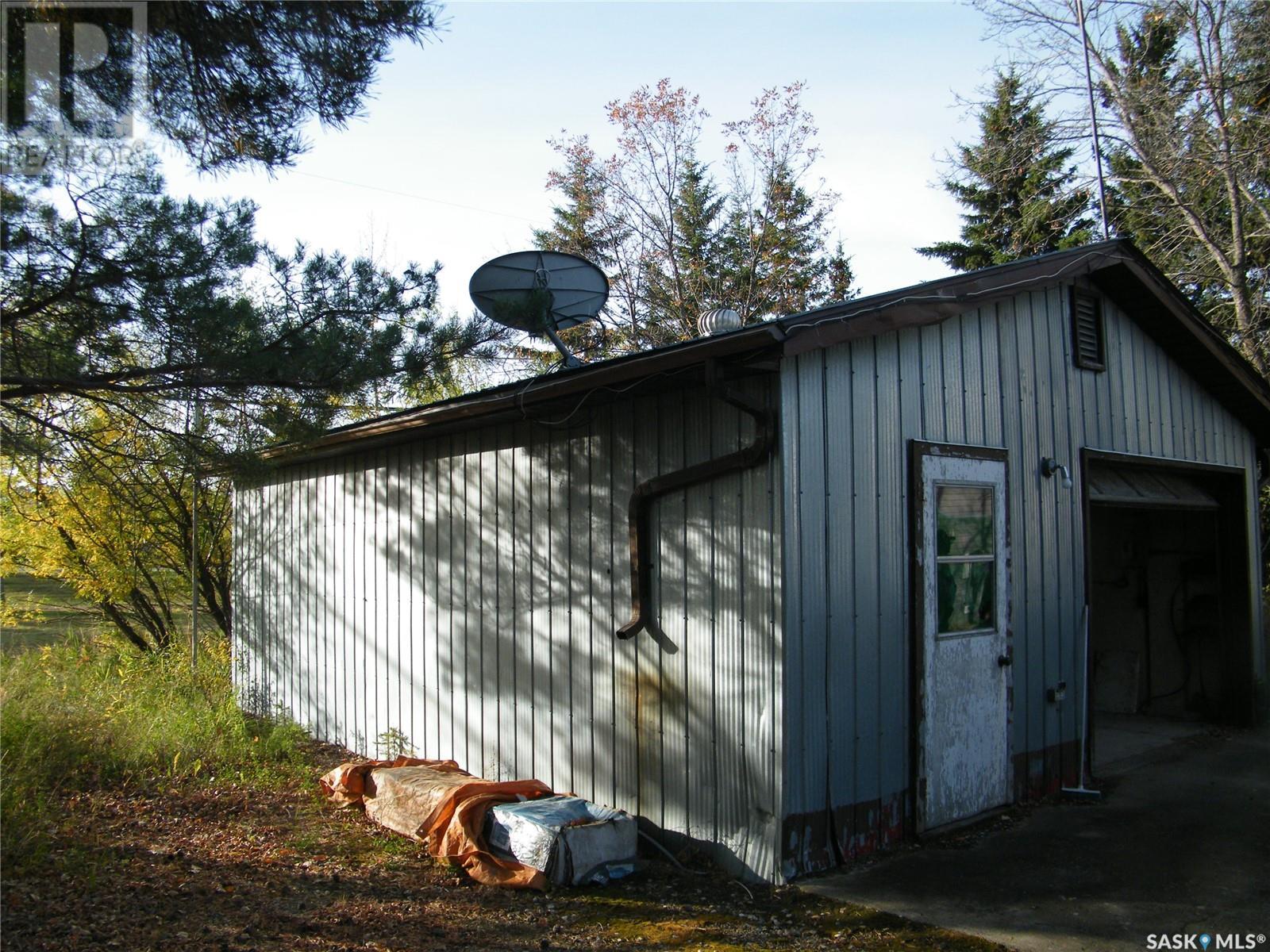 431 Centre Street, Middle Lake, Saskatchewan  S0K 2X0 - Photo 40 - SK985926