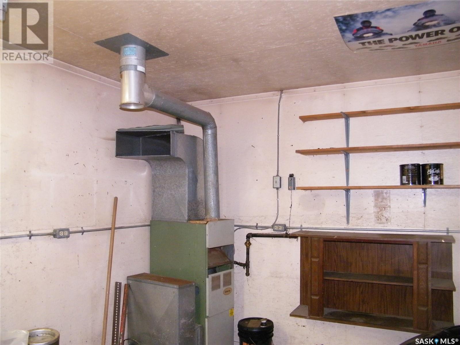 431 Centre Street, Middle Lake, Saskatchewan  S0K 2X0 - Photo 41 - SK985926