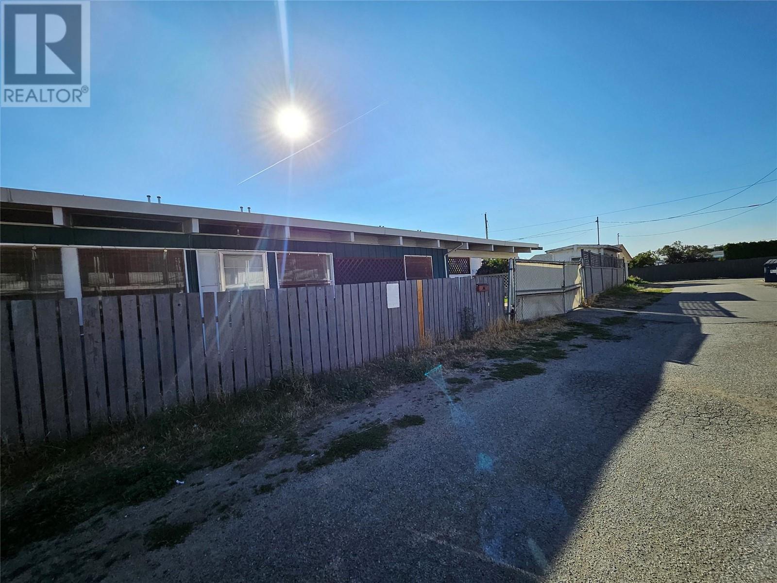 Property at 1084 Dynes Avenue image 4