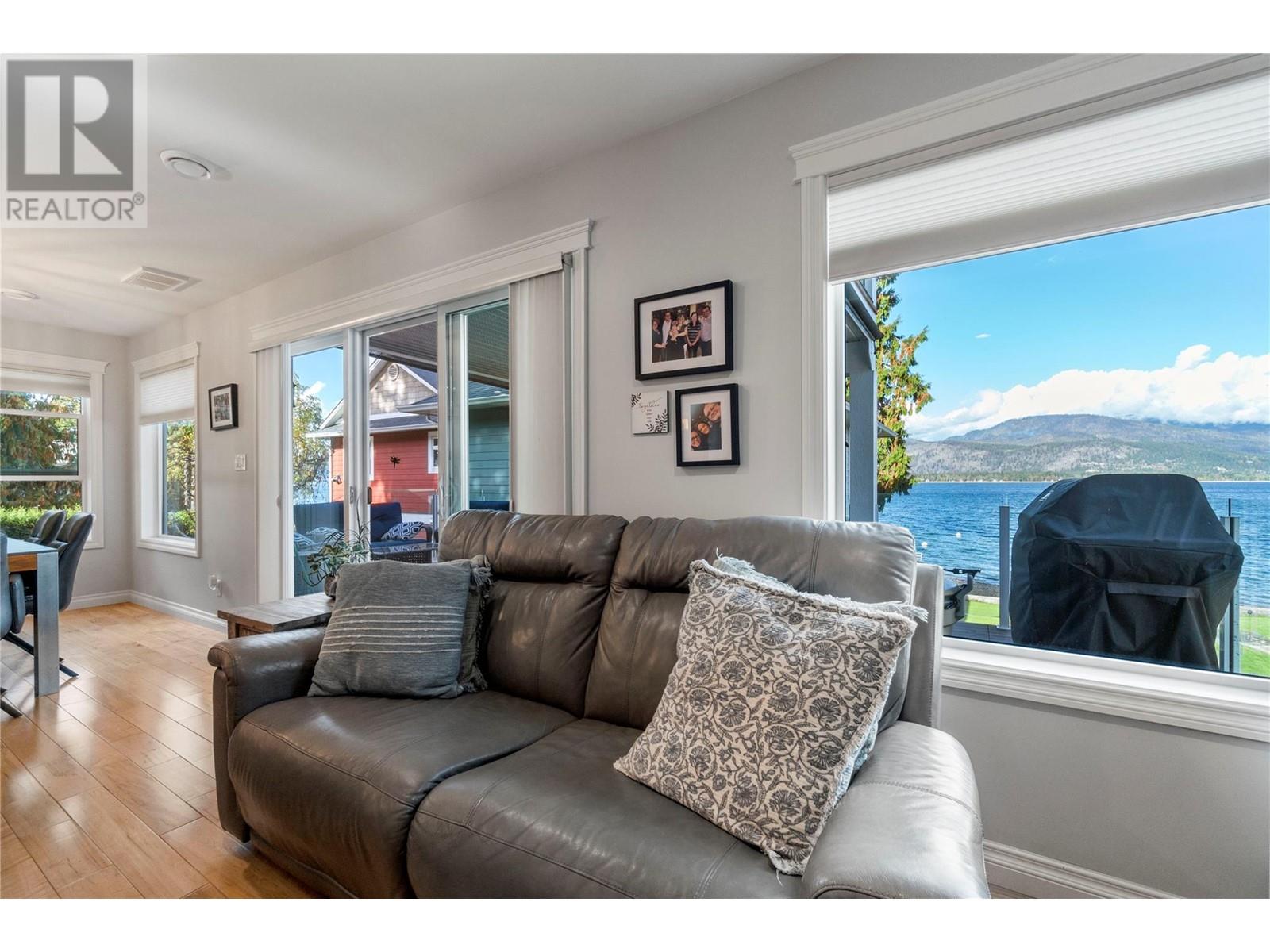 Property at 1541 Blind Bay Road Unit# 1 image 2