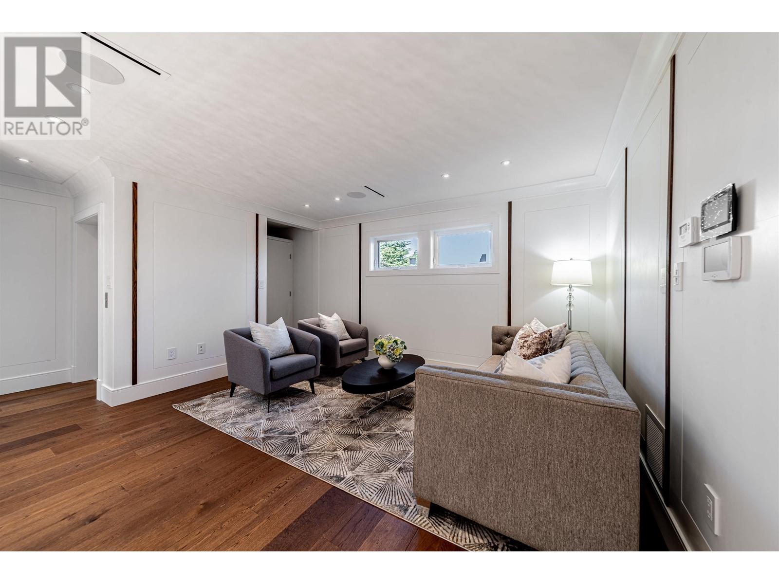 Listing Picture 23 of 40 : 4208 CANDLEWOOD DRIVE, Richmond / 烈治文 - 魯藝地產 Yvonne Lu Group - MLS Medallion Club Member