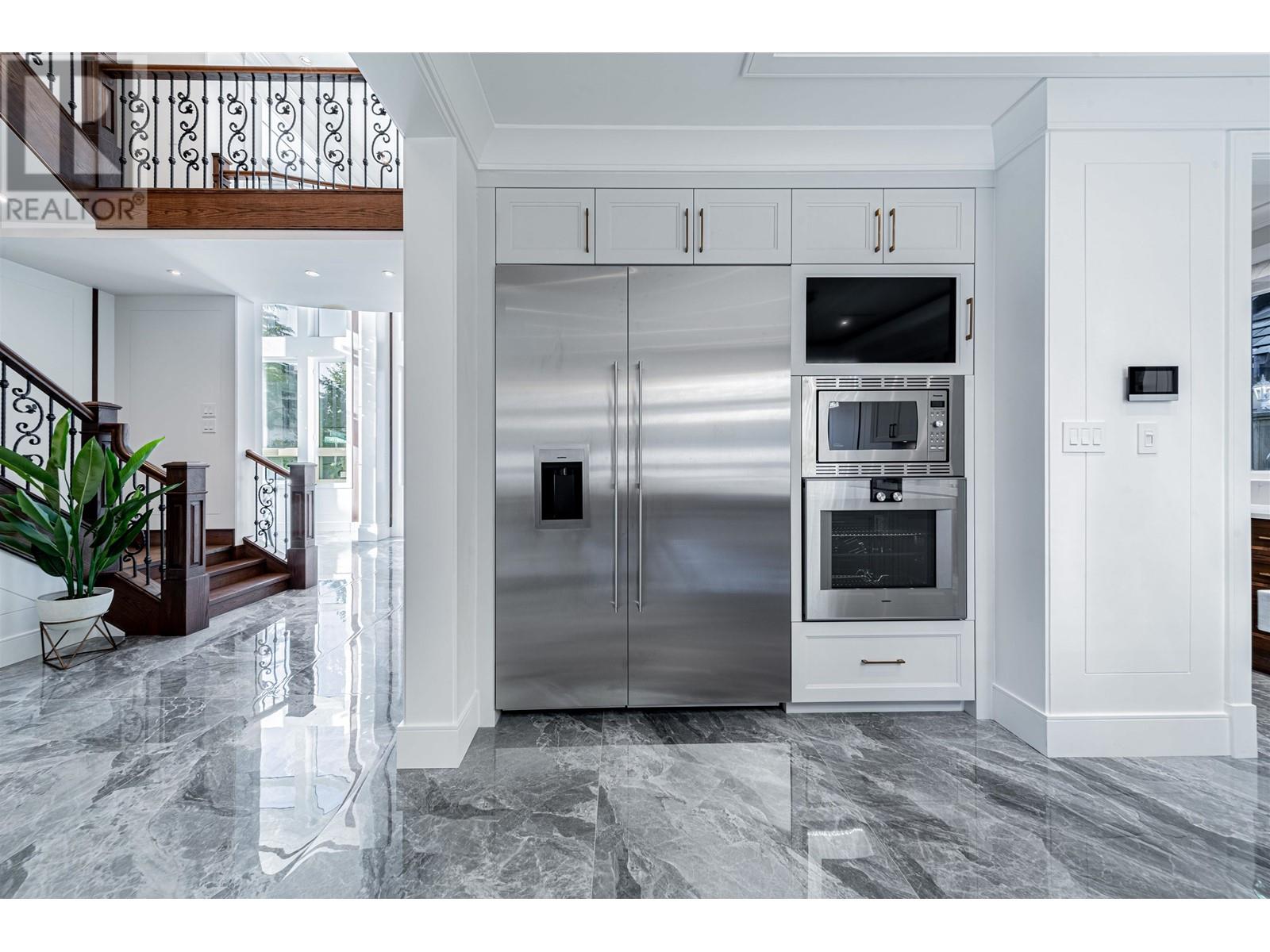 Listing Picture 34 of 40 : 4208 CANDLEWOOD DRIVE, Richmond / 烈治文 - 魯藝地產 Yvonne Lu Group - MLS Medallion Club Member