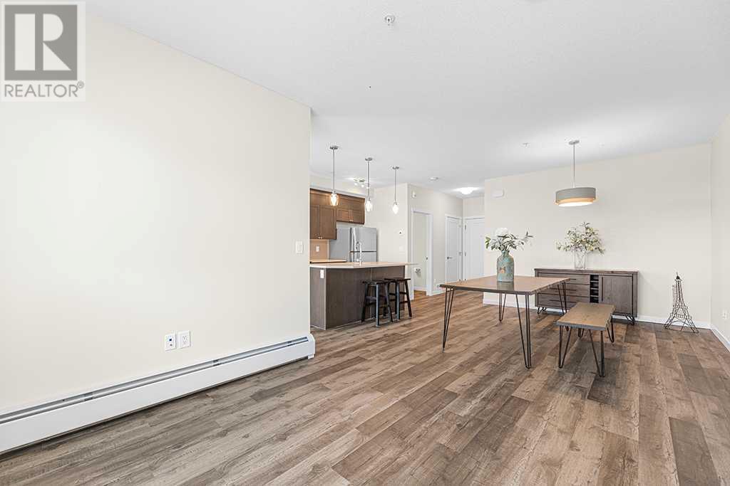 16, 30 Shawnee Common Sw, Calgary, Alberta  T2Y 0R1 - Photo 4 - A2154116