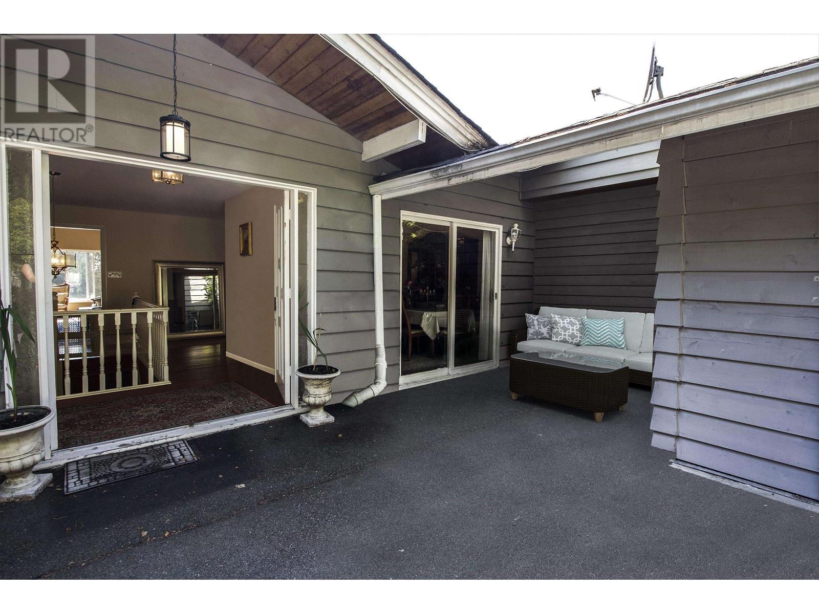 Property at 1181 CHARTWELL DRIVE image 4