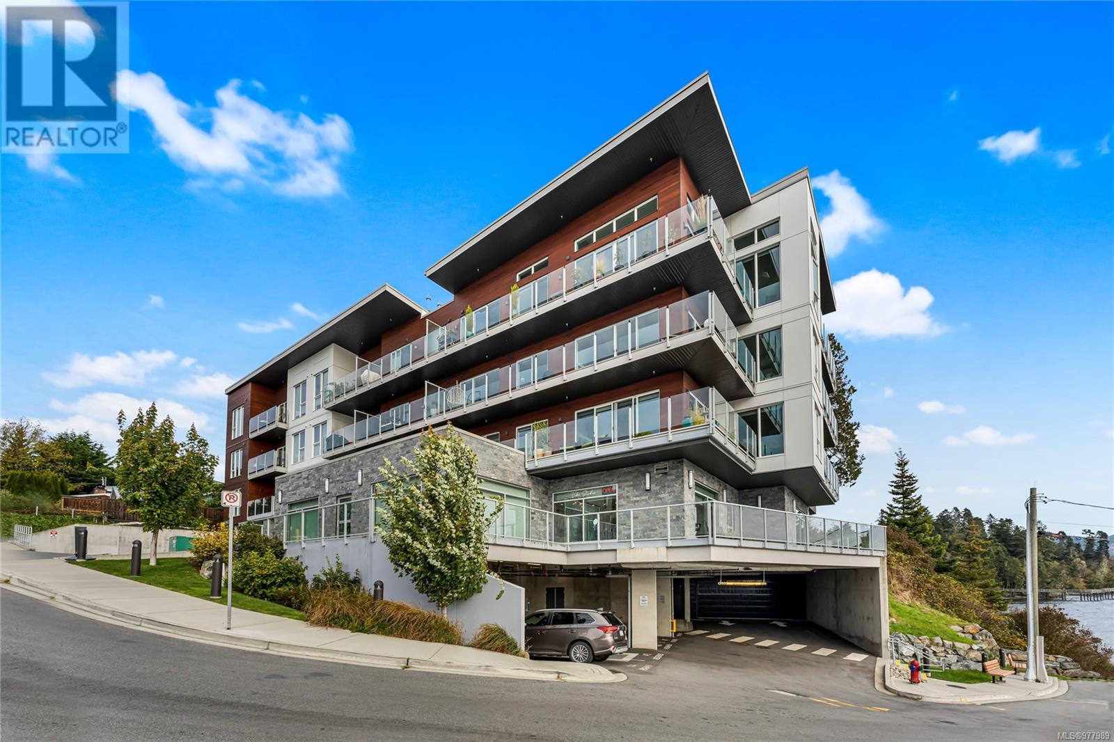 305 1820 Maple Ave S, sooke, British Columbia V0S1N0