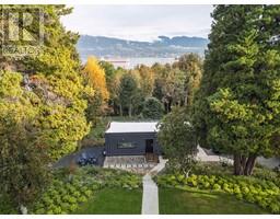 4769 BELMONT AVENUE, Vancouver, British Columbia