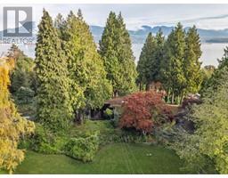 4755 BELMONT AVENUE, Vancouver, British Columbia