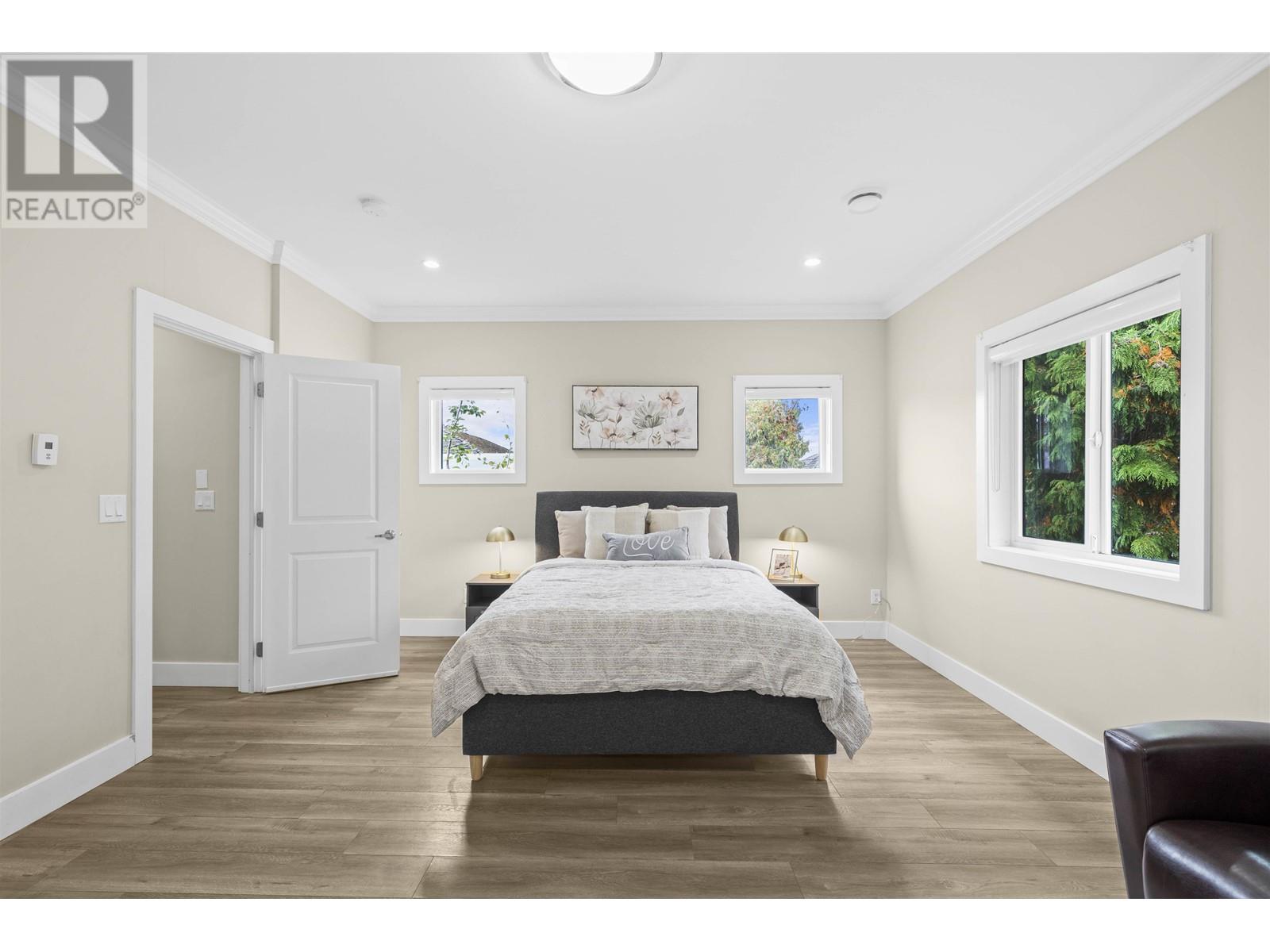 Listing Picture 18 of 28 : 10 7388 RAILWAY AVENUE, Richmond / 烈治文 - 魯藝地產 Yvonne Lu Group - MLS Medallion Club Member
