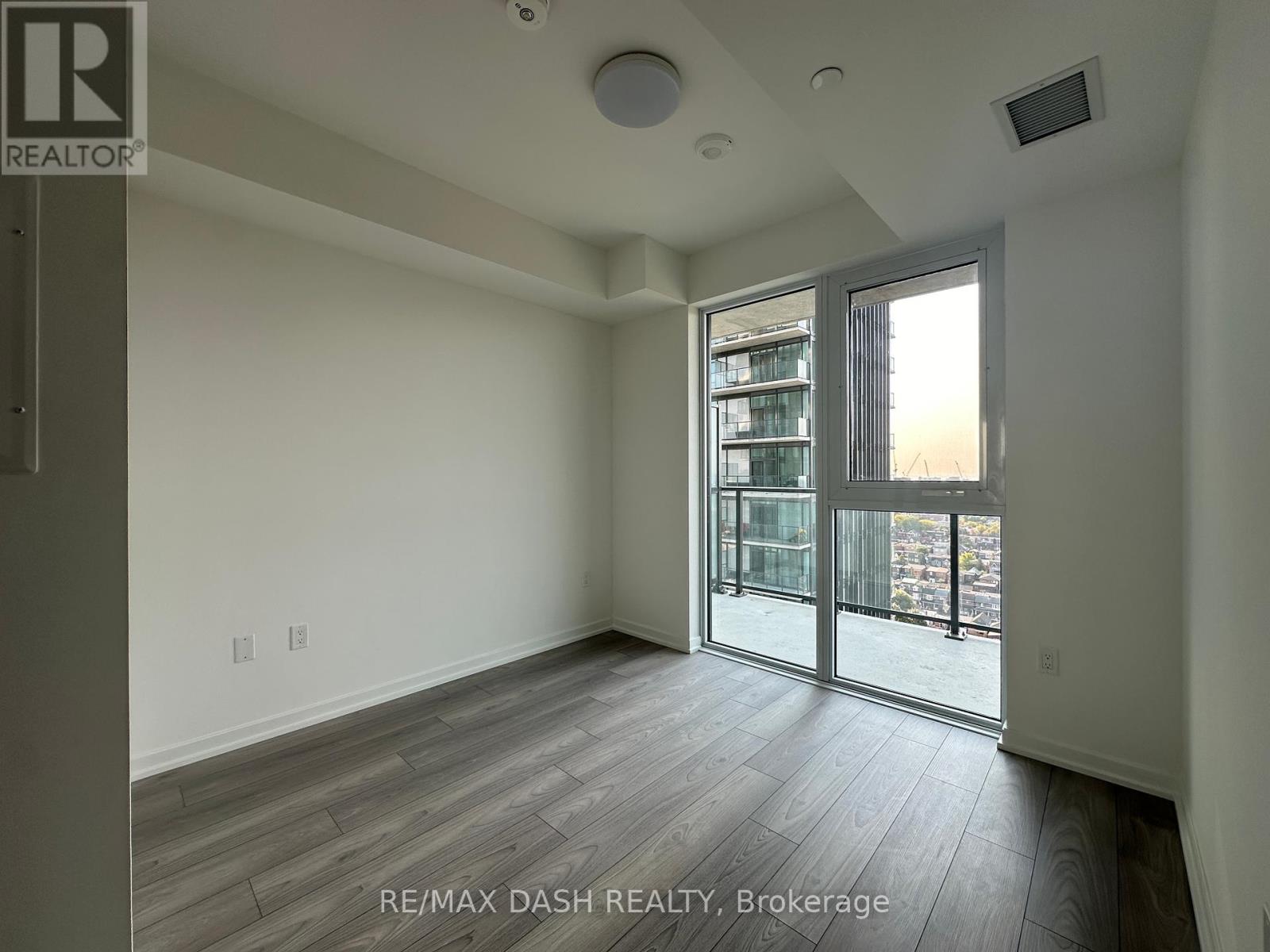 1902 - 1285 Dupont Street, Toronto, Ontario  M6H 0E3 - Photo 18 - W9390461