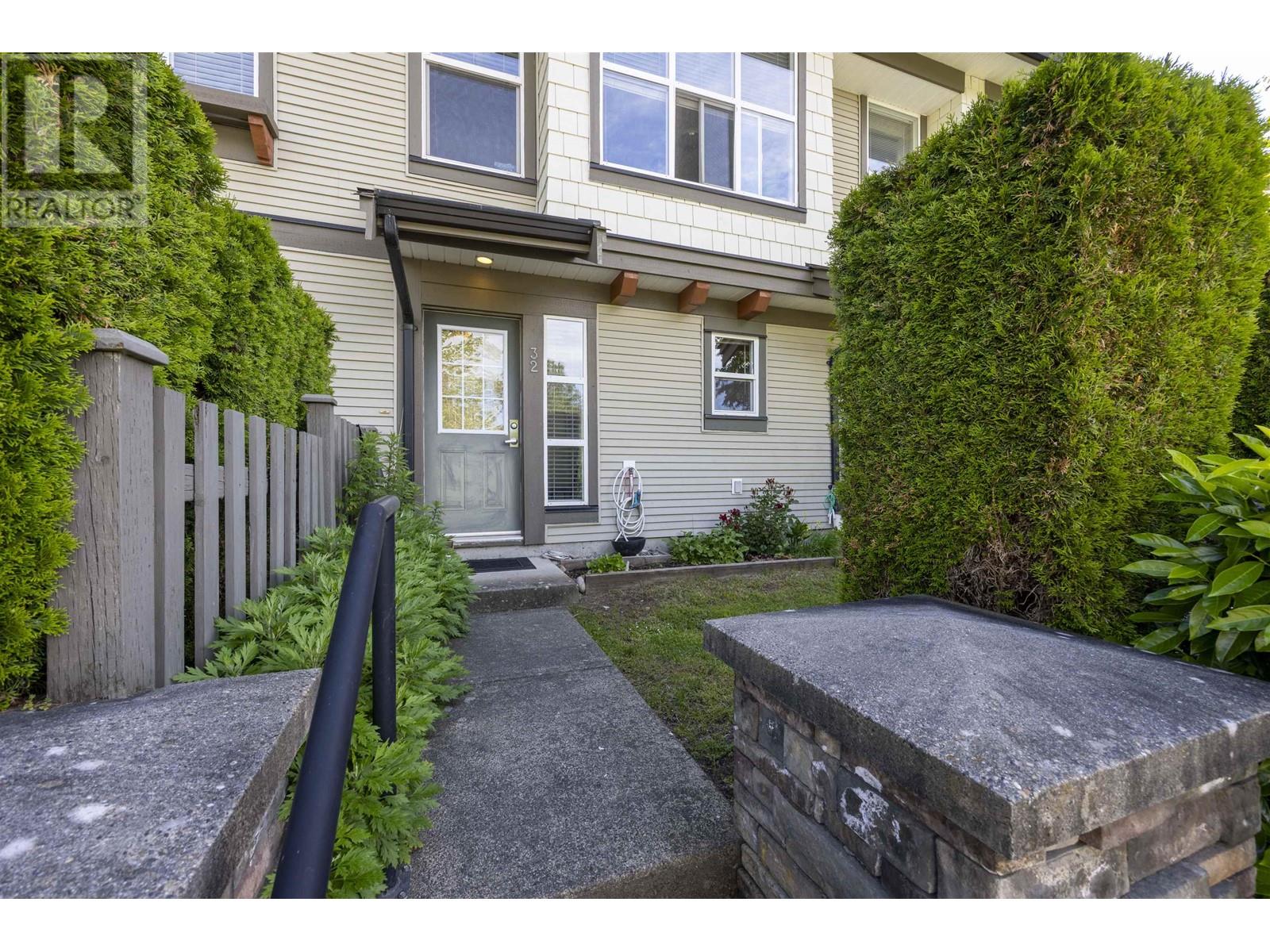 32 6736 SOUTHPOINT DRIVE