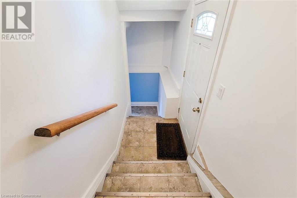 38 Haig Street, St. Catharines, Ontario  L2R 2K8 - Photo 29 - 40662326