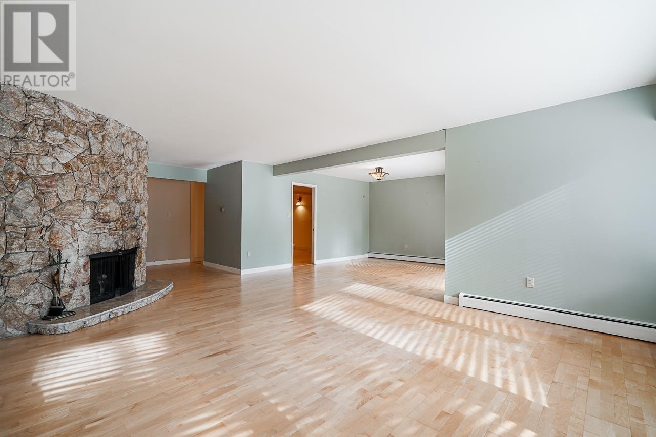 Property at 632 ENGLISH BLUFF ROAD image 2
