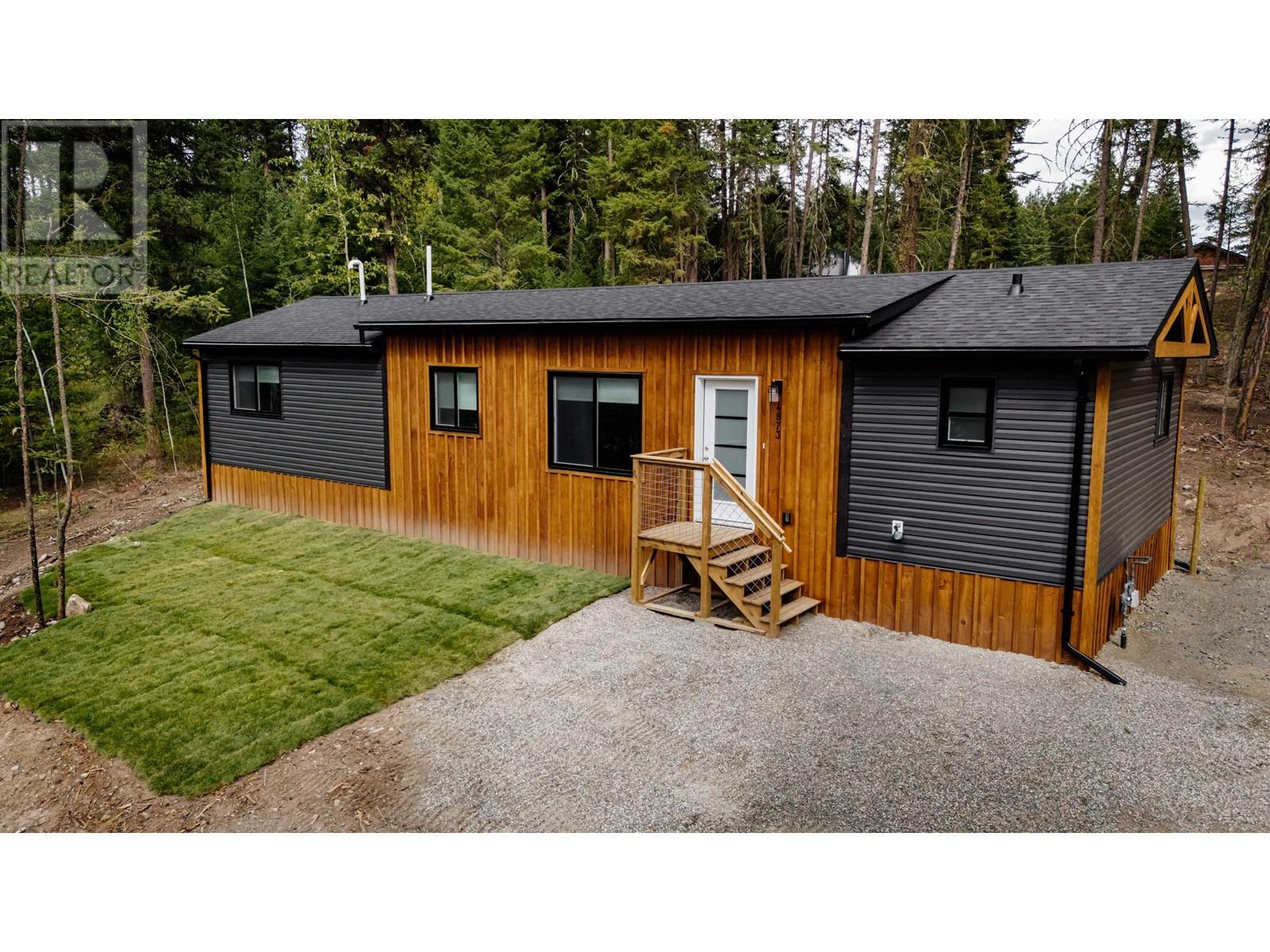 4873 Kemmi Crescent, 108 Mile Ranch, British Columbia  V0K 2Z0 - Photo 3 - R2914178