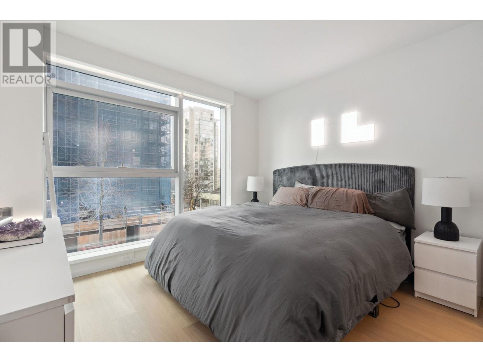 301 889 Pacific Street, Vancouver, British Columbia V6Z 1C3 - Photo 10 - R2935174