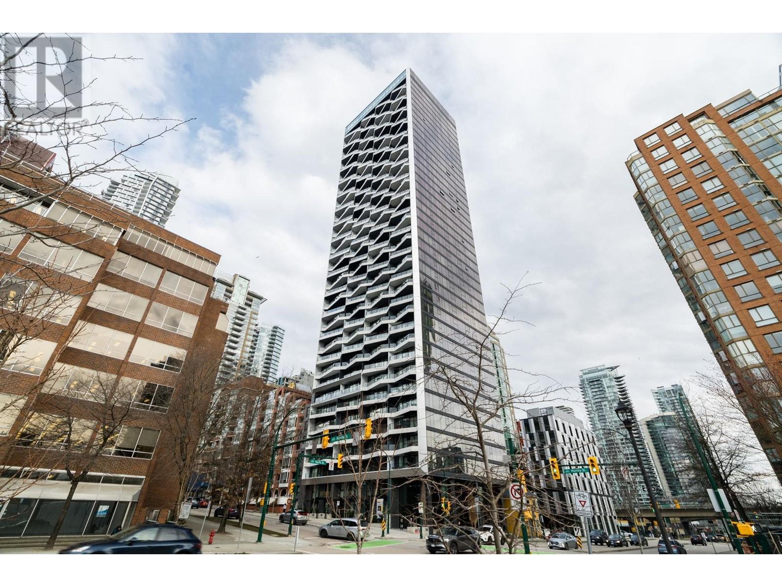 301 889 Pacific Street, Vancouver, British Columbia V6Z 1C3 - Photo 32 - R2935174