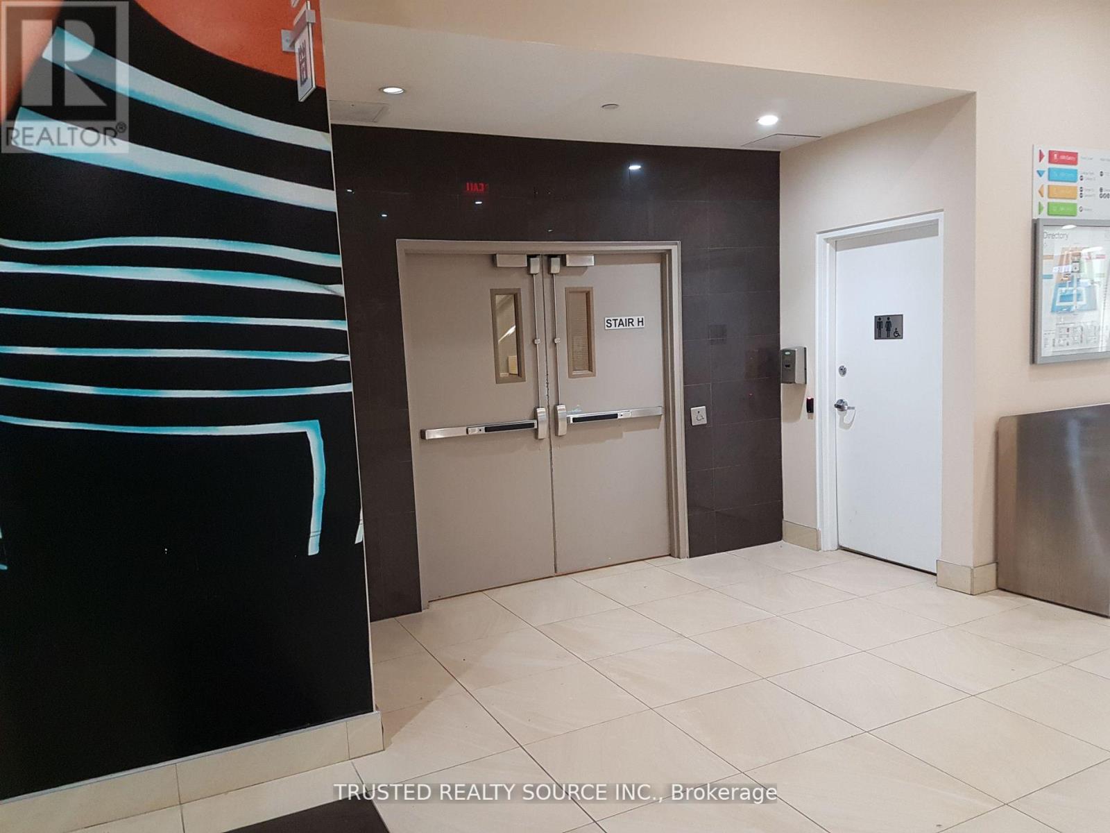 113 - 384 Yonge Street, Toronto, Ontario  M5B 1S8 - Photo 15 - C9394435