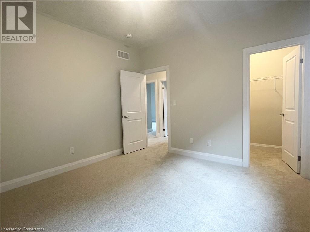 566 Balsam Poplar Street, Waterloo, Ontario  N2V 0H9 - Photo 24 - 40662269