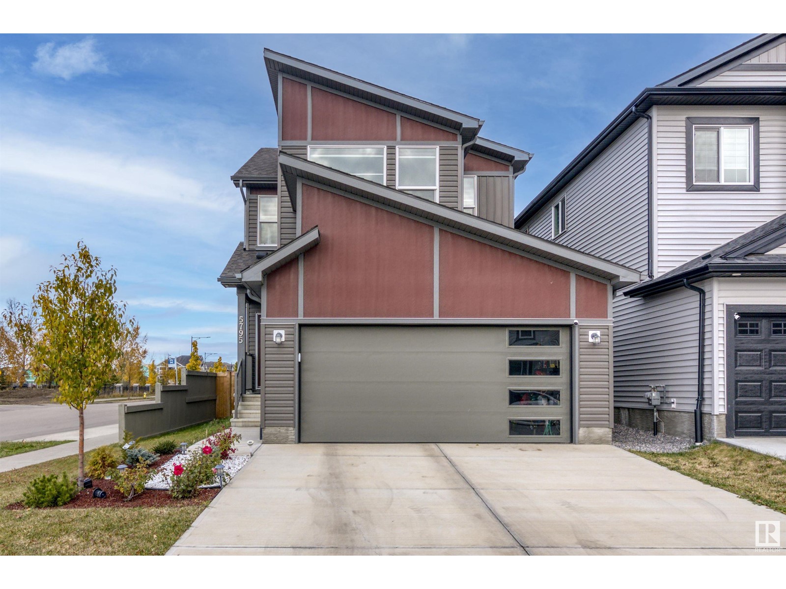 5795 Cautley Cr Sw, Edmonton, Alberta  T6W 4X8 - Photo 4 - E4410212