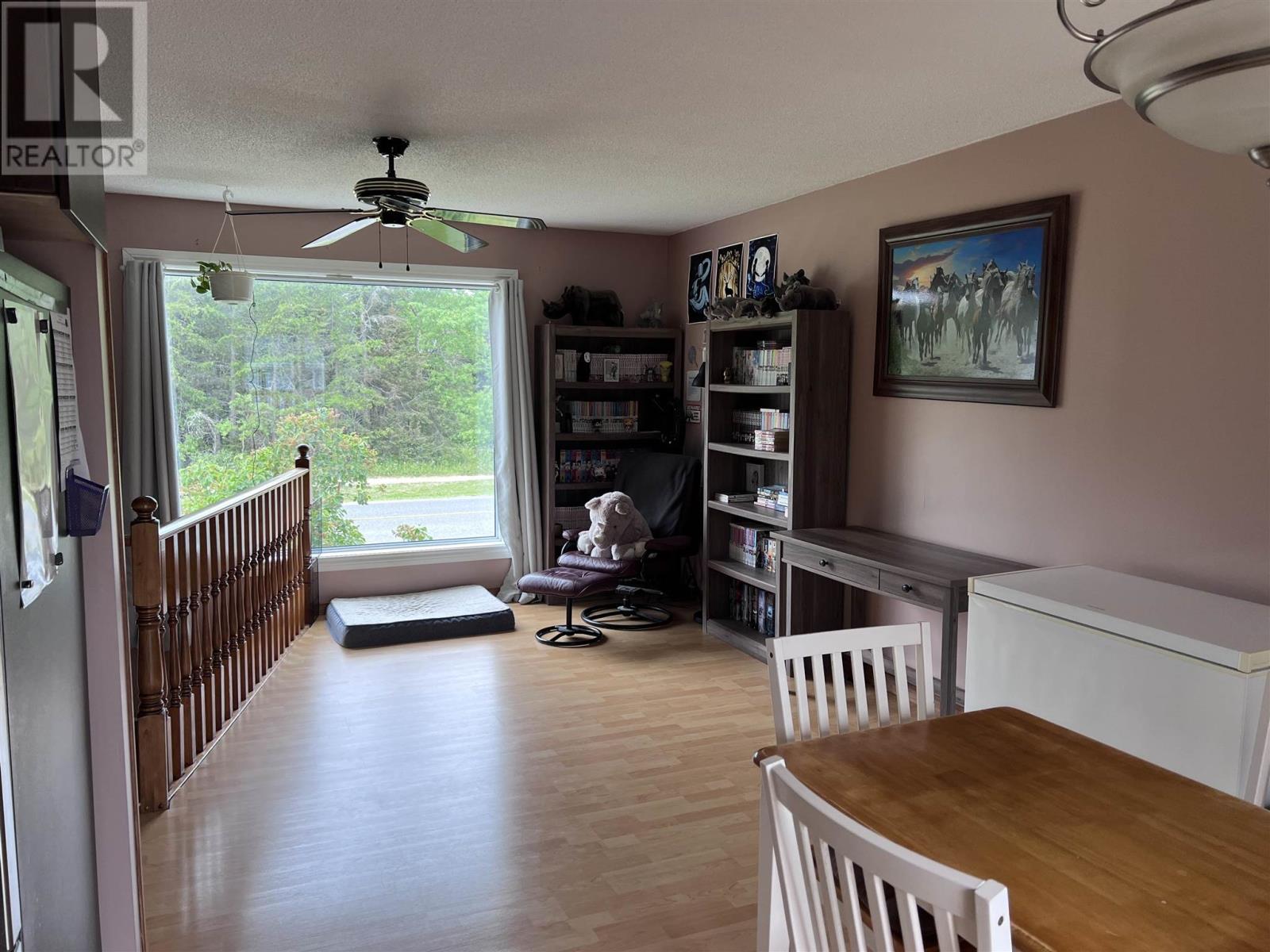 85 Hemlo Dr, Marathon, Ontario  P0T 2E0 - Photo 2 - TB242345