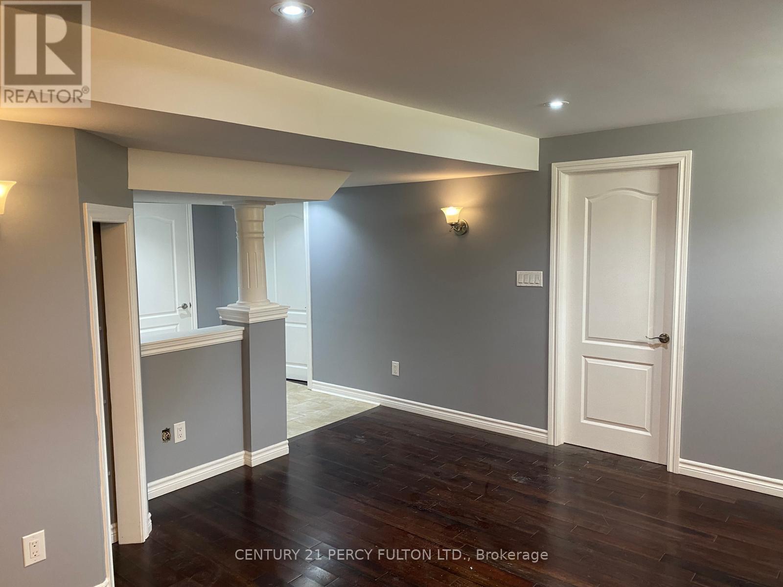 49 Game Creek Crescent N, Brampton, Ontario  L7A 0J3 - Photo 8 - W9394778