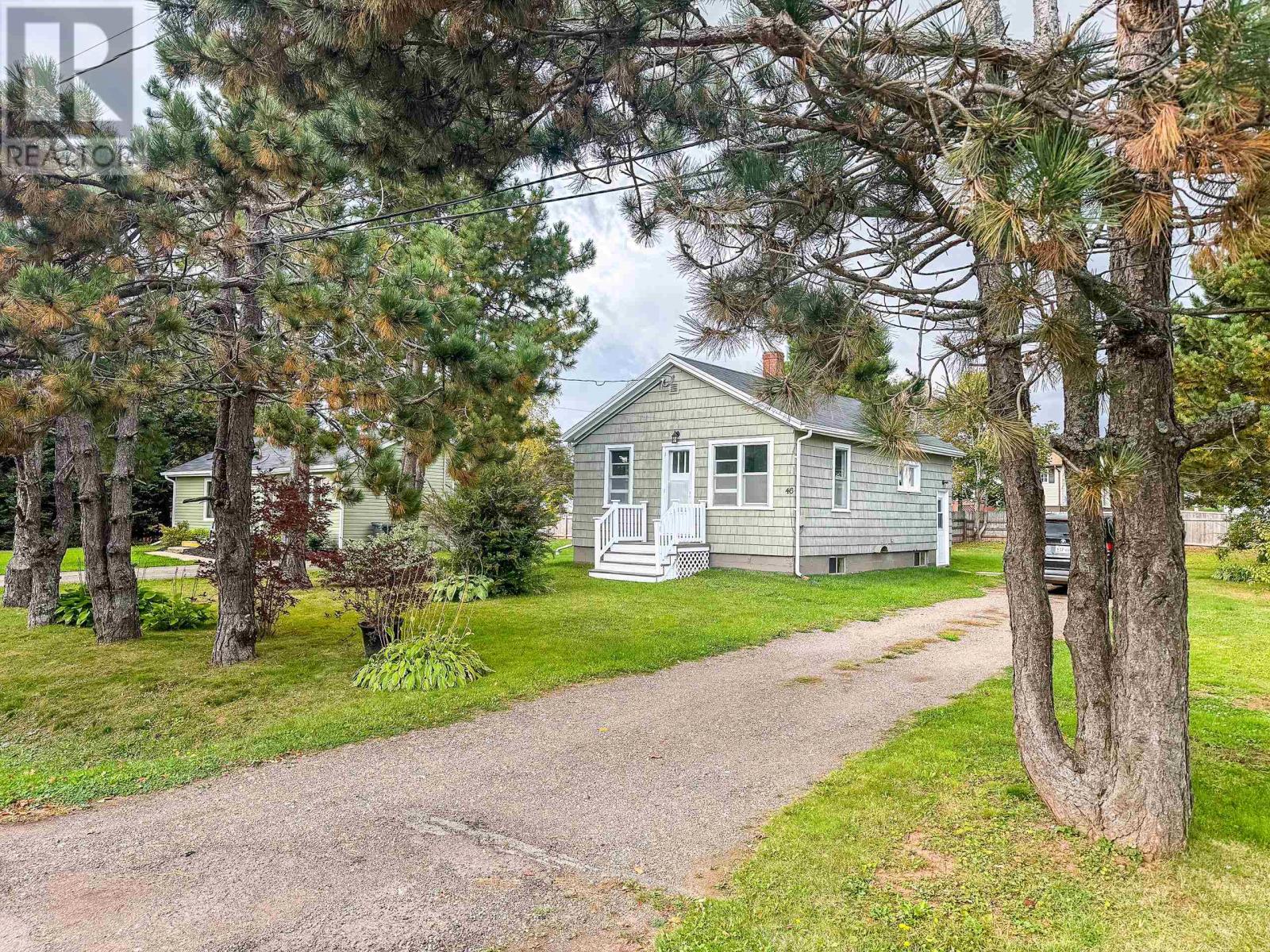 46 Valley Street, Summerside, Prince Edward Island  C1N 4B8 - Photo 1 - 202424494