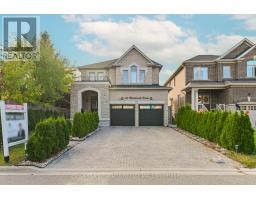 153 BRAEBROOK DRIVE, Whitby, Ontario