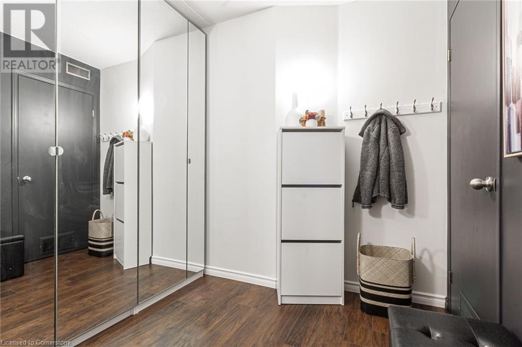 2010 Cleaver Avenue Unit# 103, Burlington, Ontario  L7M 4C1 - Photo 22 - 40662096