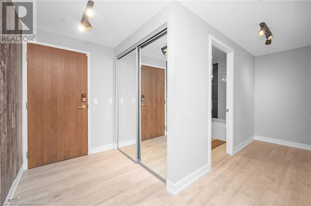 333 Sea Ray Avenue Unit# D227, Innisfil, Ontario  L9S 2P7 - Photo 5 - 40662500