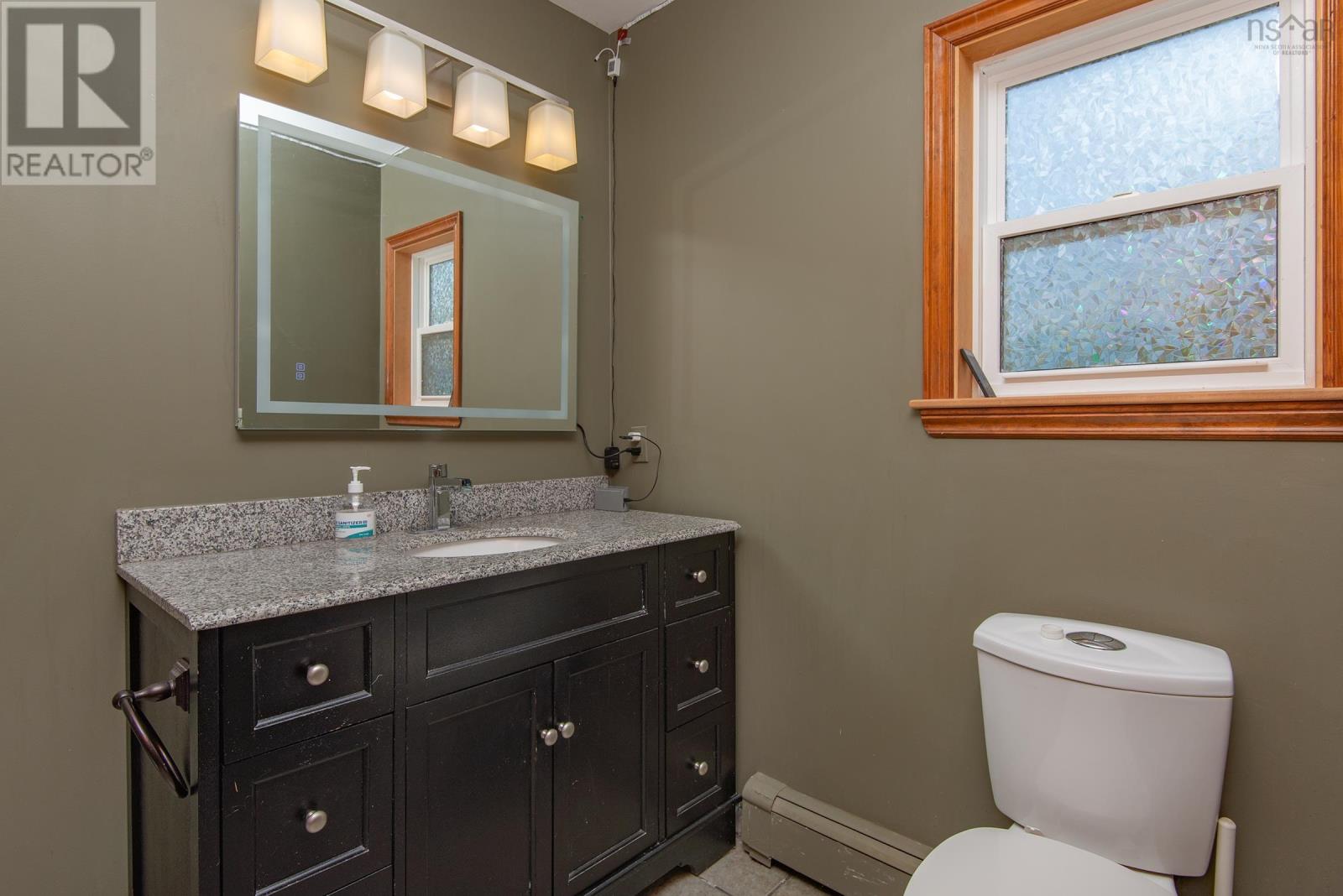 343 Peter Dugas Road, Meteghan, Nova Scotia  B0W 2J0 - Photo 8 - 202417056