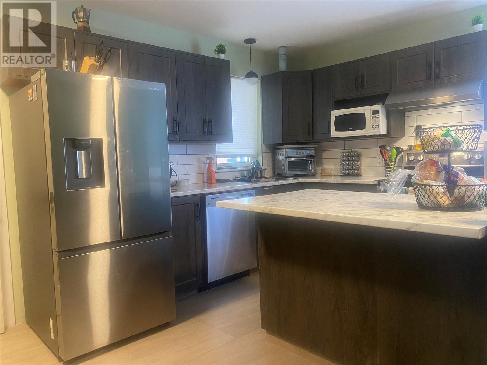 Property at 429 Braid Street image 5