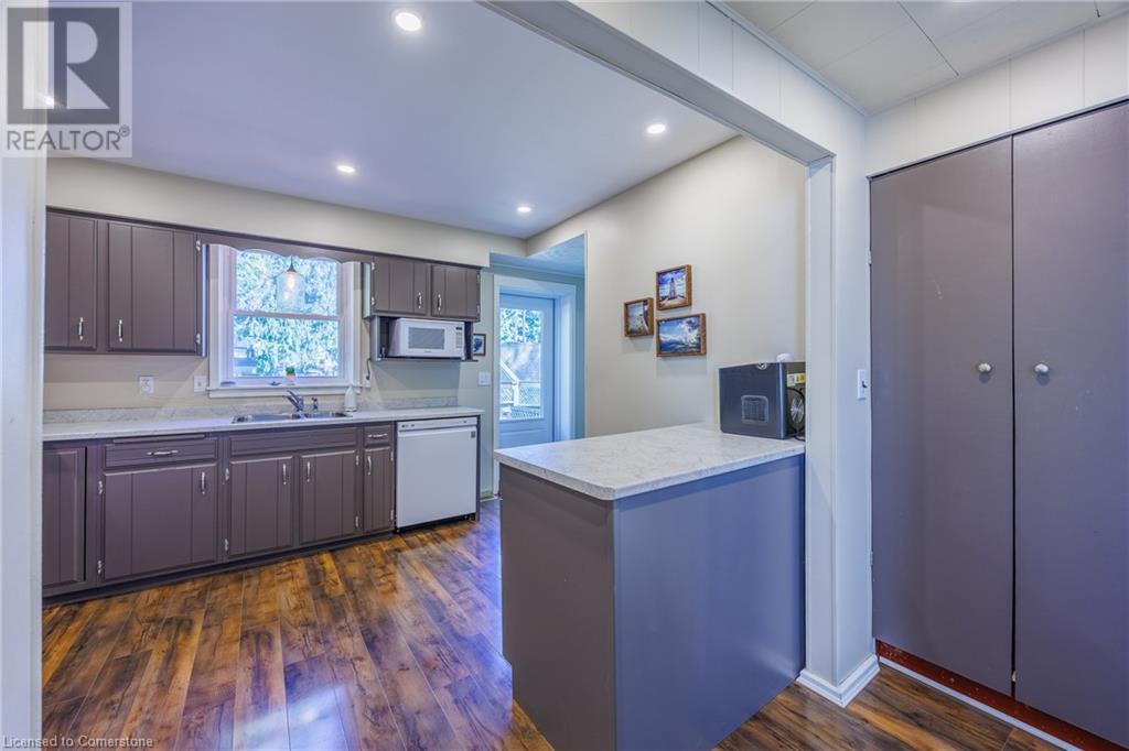 10 First Ave, Port Dover, Ontario  N0A 1N0 - Photo 8 - 40662387