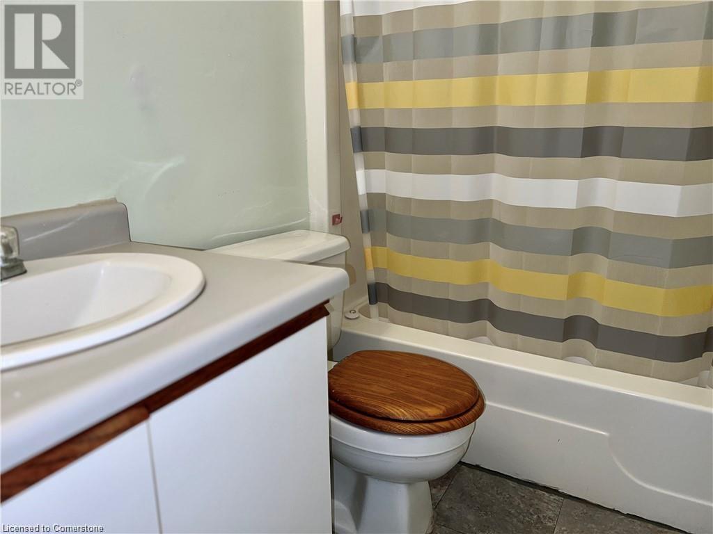 41 Valleyview Road Unit# 49, Kitchener, Ontario  N2E 3H9 - Photo 11 - 40661934