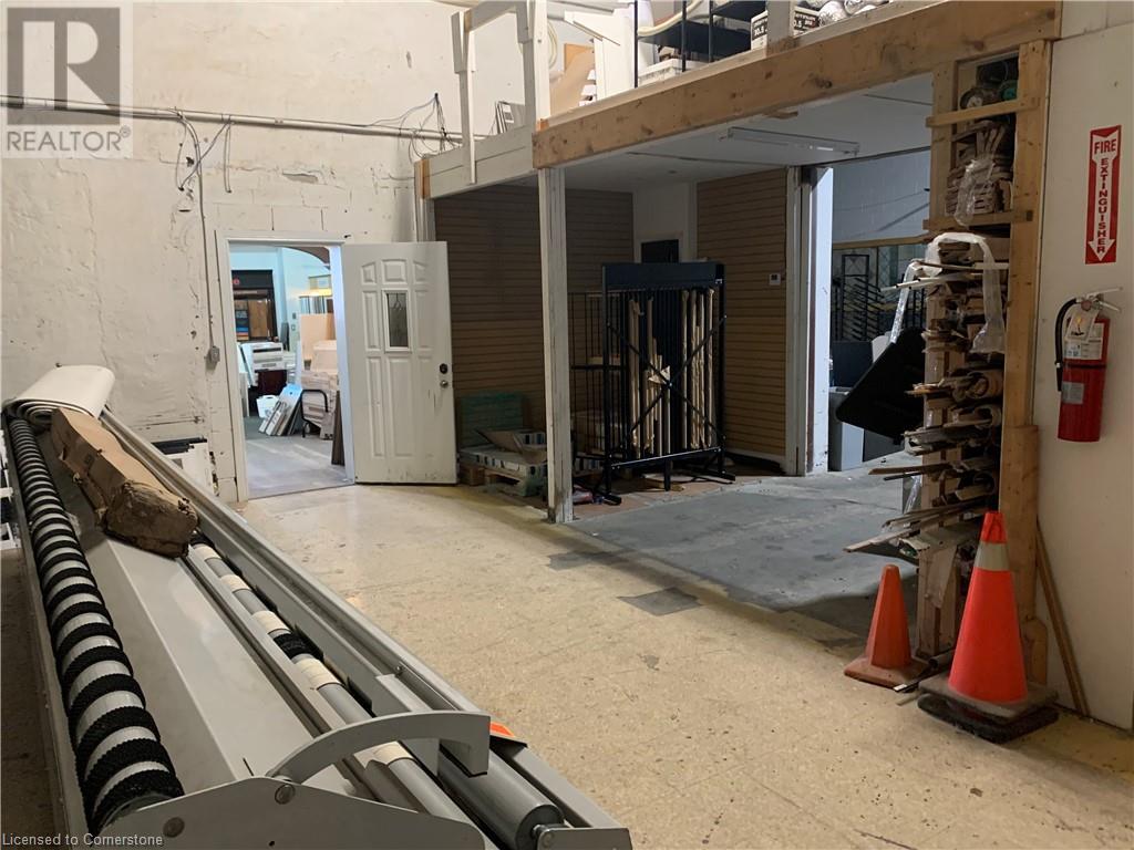 8 Oxford Street, Cambridge, Ontario  N1R 1M2 - Photo 13 - 40642235