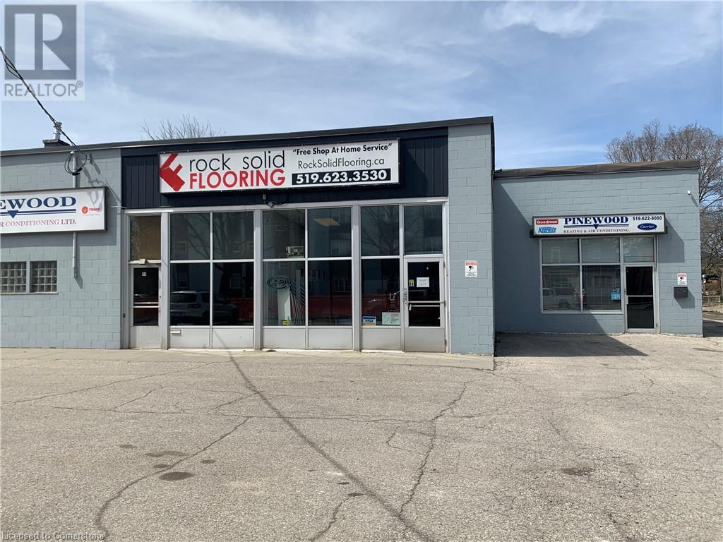 8 Oxford Street, Cambridge, Ontario  N1R 1M2 - Photo 4 - 40642235