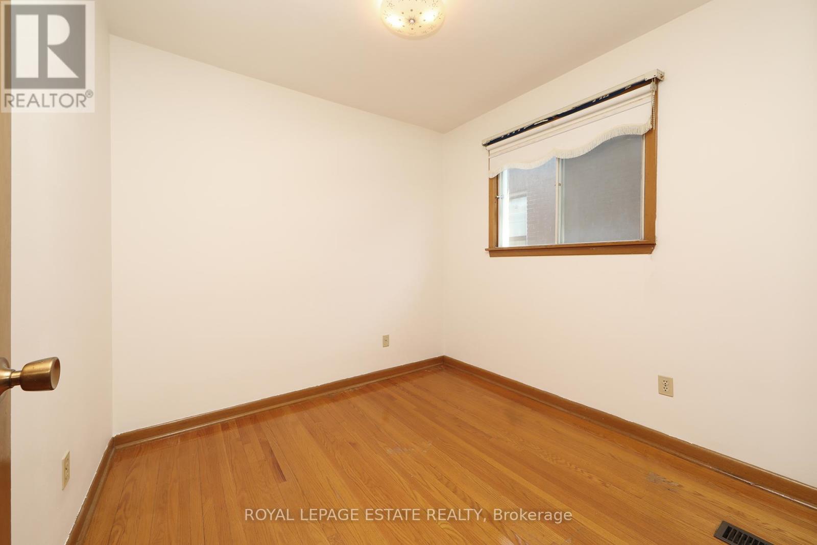 223 Rosemount Avenue, Toronto (Corso Italia-Davenport), Ontario  M6H 2N2 - Photo 14 - W9395307